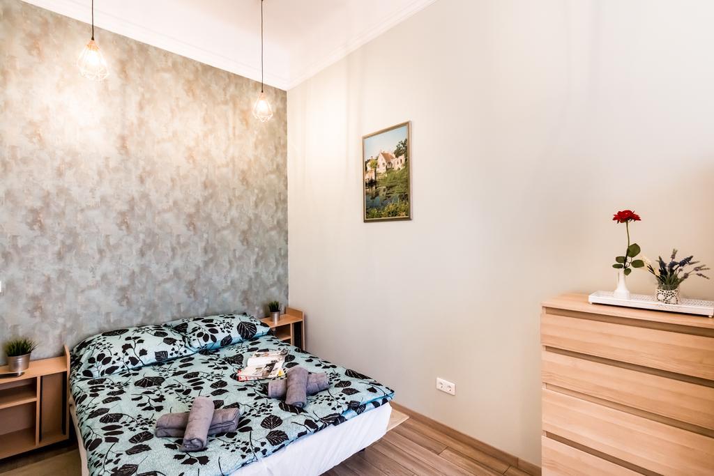 Bpr D8 Premier Apartment Budapest Eksteriør billede